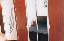 2 camere, 54 mp, decomandat, zona Piata Cipariu!