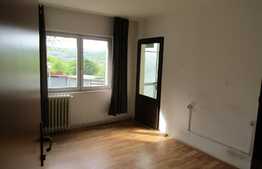 4 camere, 76 mp, decomandat, garaj, parcare, zona strazii Gheorghe Dima!