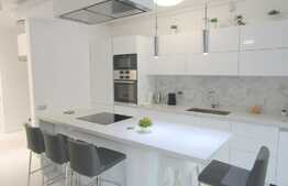 Apartament de lux , constructie 2018 , 4 camere, 106 mp la cheie, loc de parcare subteran,  zona Riviera Luxury Residence