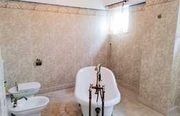 4 camere, 127 mp, imobil nou, garaj, Complex Plopilor Vest!