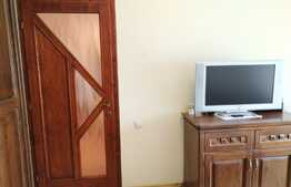 Apartament 3 camere, 100 mp, decomandat, garaj, boxa, zona strazii Campului