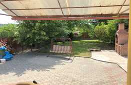 Oportunitate! Casa individuala la 5 minute de centru, 220 mp, 670 mp teren, zona insorita de case!