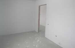 De vanzare 2 camere, 47 mp, parcare cu CF, zona strazii Stejarului!