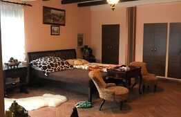 Apartament 2 camere, 65 mp, imobil tip casa, terasa, zona strazii Decebal!