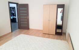 Apartament 3 camere, 56 mp, loc de parcare! Zona strazii Eroilor!