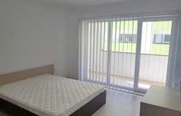 Apartament 3 camere, 56 mp, loc de parcare! Zona strazii Eroilor!