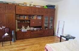 Apartament 1 camera, 44 mp, etaj intermediar, zona parking Calea Dorobantilor 