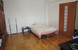 Apartament 1 camera, 44 mp, etaj intermediar, zona parking Calea Dorobantilor 