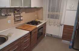 Apartament 3 camere, decomanadat, 76mp, mobilat modern, parcare, zona Kaufland!