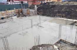 De vanzare casa cuplata, 180 mp utili, teren 250 mp, front stradal 30 ml, zona Bulevardul Muncii