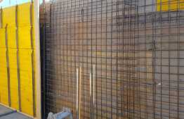 De vanzare casa cuplata, 180 mp utili, teren 250 mp, front stradal 30 ml, zona Bulevardul Muncii