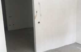 EXCLUSIVITATE ! Apartament de vanzare, 3 camere, semifinisat, Zona Terra ! 