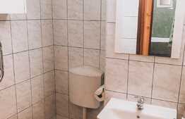 3 camere, 70 mp, decomandat, prima inchiriere, zona Complex Diana!