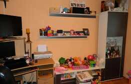  2 camere, 57 mp, decomandat, parcare, zona strazii Nicolae Titulescu!