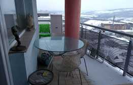 Apartament 2 camere,  65 mp, decomandat, parcare, zona strazii Alverna!