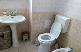 Apartament 2 camere,  65 mp, decomandat, parcare, zona strazii Alverna!