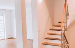 Casa 4 camere, 150 mp, 130 mp gradina, zona Grand Hotel Italia