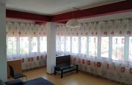 De vanzare apartament tip studio, 38 mp, parcare, zona hotelului Grand Hotel Italia