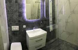 Apartament 2 camere, 55 mp, decomandat, etaj intermediar zona strazii Bucuresti