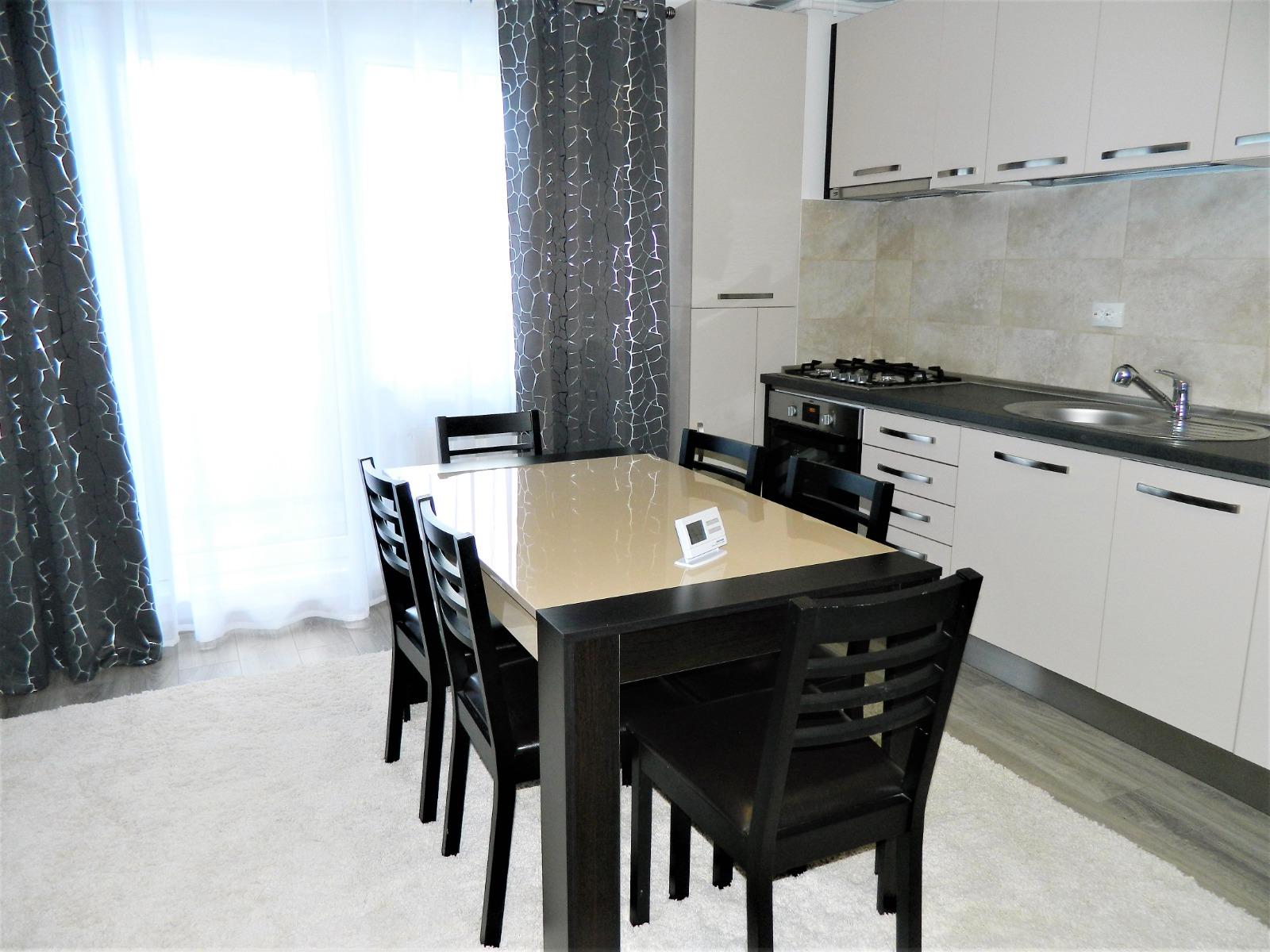 Apartament de închiriat 3 camere Marasti - 36040AI | BLITZ Cluj-Napoca | Poza2