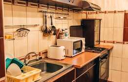 Apartament 2 camere, 44 mp, zona Iulius Mall!