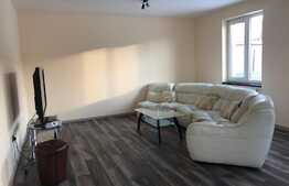 Casa de vanzare, 5 camere, 360 mp, teren 700 mp, Zona Gilau ! 