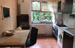 Apartament 3 camere, 61 mp, mobilat modern, zona strazii Unirii!