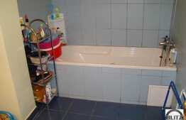 2 camere in imobil tip vila din Andrei Muresanu!