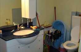 2 camere in imobil tip vila din Andrei Muresanu!