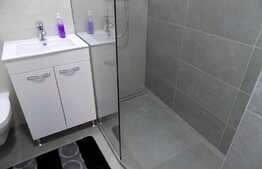  2 camere, decomandat, 54 mp, prima inchiriere, A.C., garaj, mobilat lux, zona Piata Marasti!