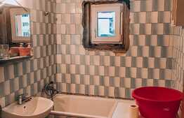 Apartament 2 camere, 54 mp, decomandat, zona strazii Lunii!