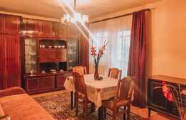 Apartament 2 camere, 54 mp, decomandat, zona strazii Lunii!