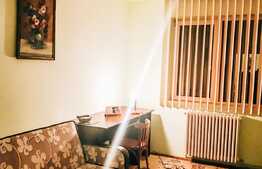 3 camere, 70 mp, semidecomandat, zona Hotel Premier!