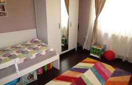 Apartament 3 camere, 73 mp, LUX! Zona Centrala! 2 locuri de parcare cu CF!