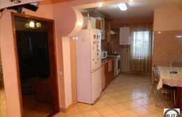 Apartament 3 camere, 68 mp utili, zona Caminelor, cu loc de parcare