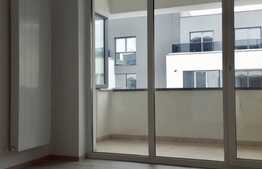 Apartament 2 camere, etaj intermediar, parcare, zona Petrom!