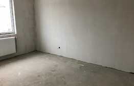 Apartament 3 camere, decomandat, parcare, semifinisat, zona Terra!