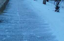 Casa individuala 100 mp, teren 500 mp, front 12 m, zona de case