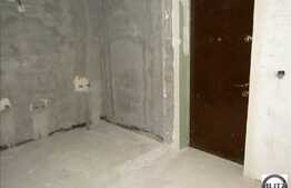 2 camere, 52 mp la zona sensul giratoriu