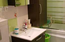 Apartament 3 camere, 64 mp, zona Terra, Floresti!