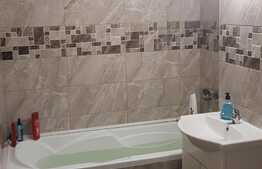 Apartament renovat complet, 3 camere decomandat, 2 bai, 68 mp utili, boxa, mobilat utilat la cheie!