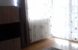 De inchiriat apartament, 2 camere, decomandat, etaj intermediar!!!