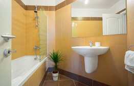 Apartament cu 2 camere, 56 mp, parcare, mobilat modern, zona Hotel Gala!