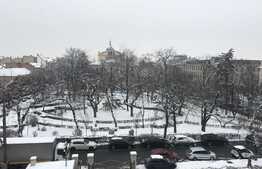 Spatiu de birouri, finisat, aer conditionat, zona Teatrului National