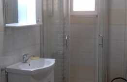 De inchiriat 3 camere, 69 mp, loc de parcare, zona Stadionului!