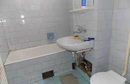 Apartament 3 camere, decomandat, parcare 70 mp, prima inchiriere, zona Big