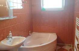 Oportunitate !!! Apartament 3 camere, 100 mp, garaj si parcare, zona strazii Campului!