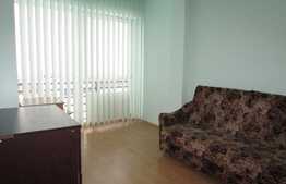 Apartament 3 camere, zona linistita, parcare, terasa, 62 mp utili, zona Nora