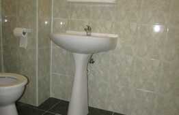 Apartament 3 camere, zona linistita, parcare, terasa, 62 mp utili, zona Nora