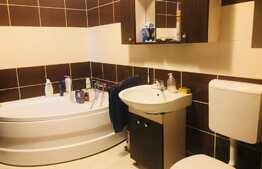 Apartament 2 camere, 56 mp, 2 parcari, zona strazii Tautiului